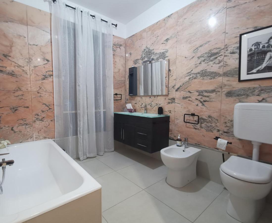 Apartamento The Piedmont Gate Collegno Exterior foto